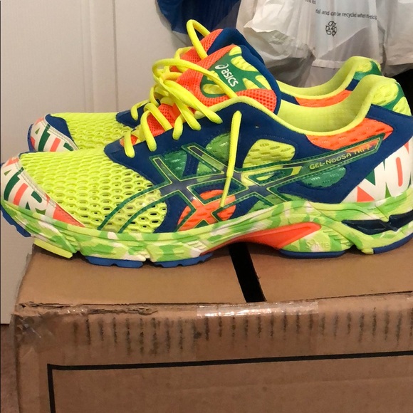 ASICS - Picture 3 of 5